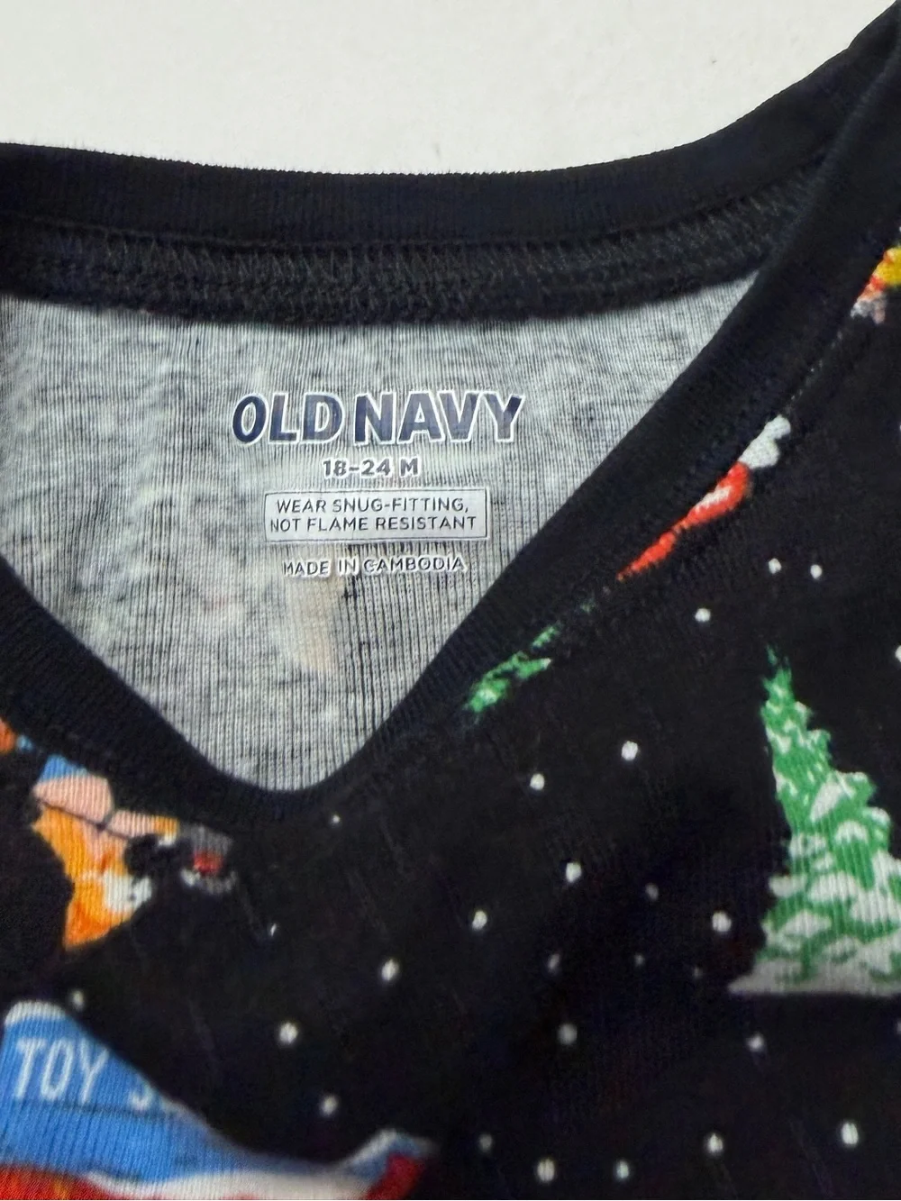 Old Navy Black Holiday Christmas Cabin Print Kids Pajama Set Cotton